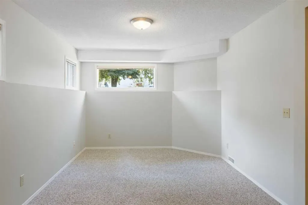 28 Millrise Close SW