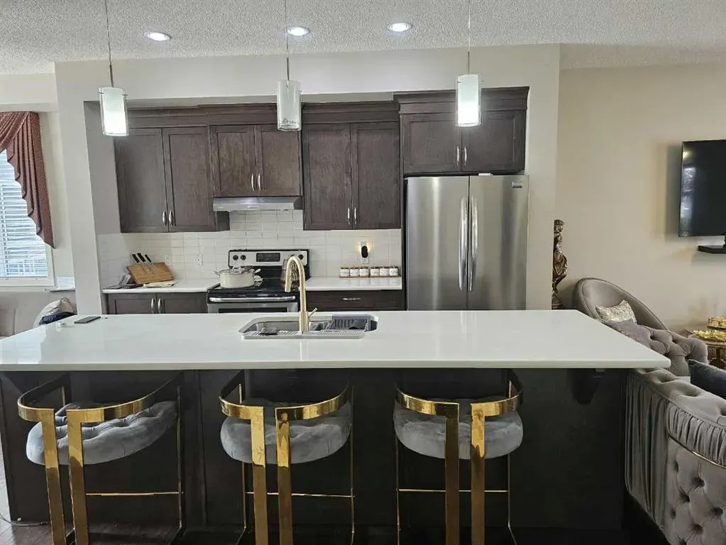 215 Panatella NW