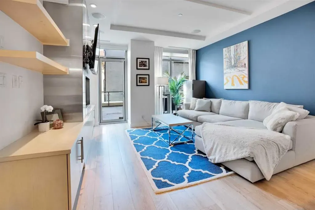 701 3 Avenue SW, #205