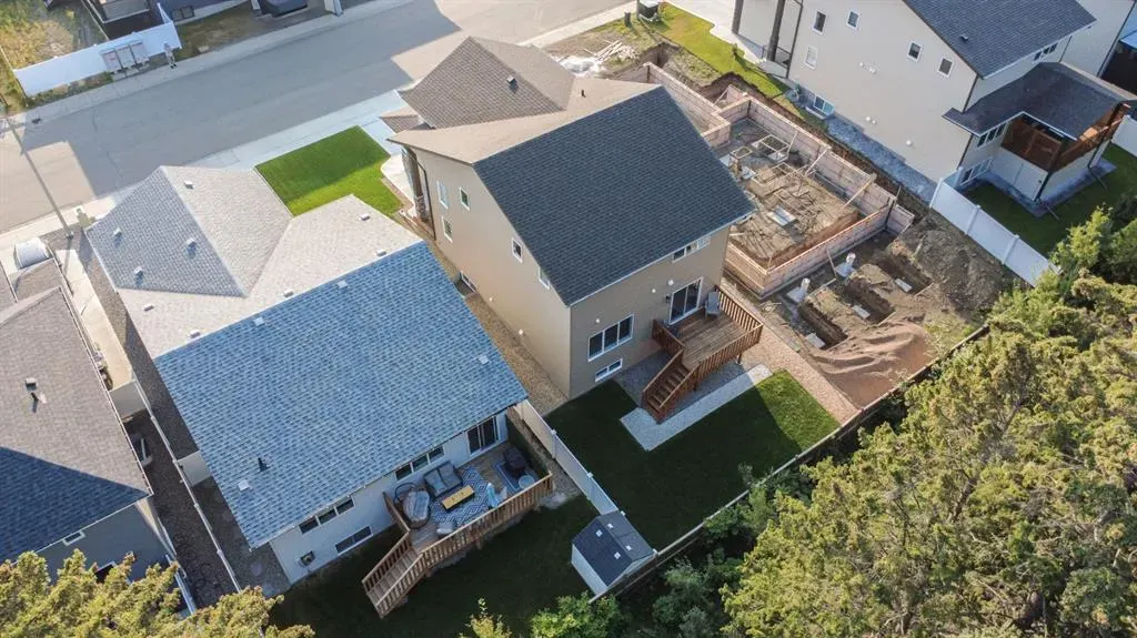 165 Thompson Crescent