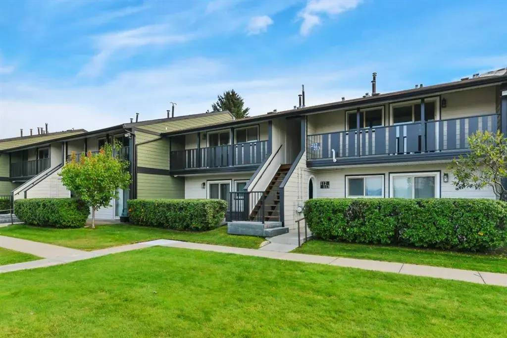 54 Bell Street, #213