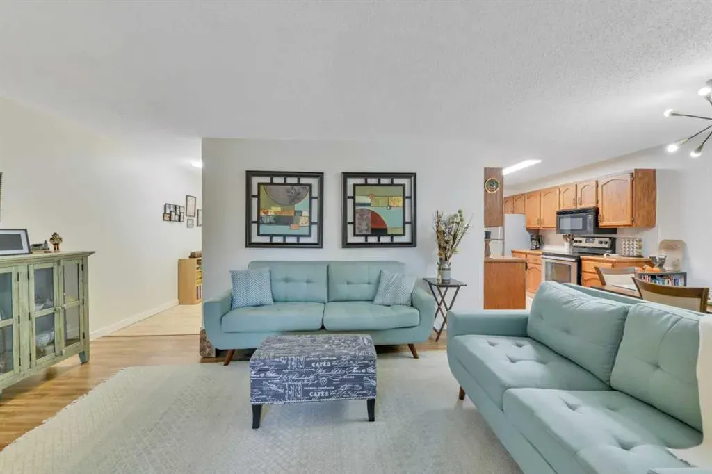 54 Bell Street, #213