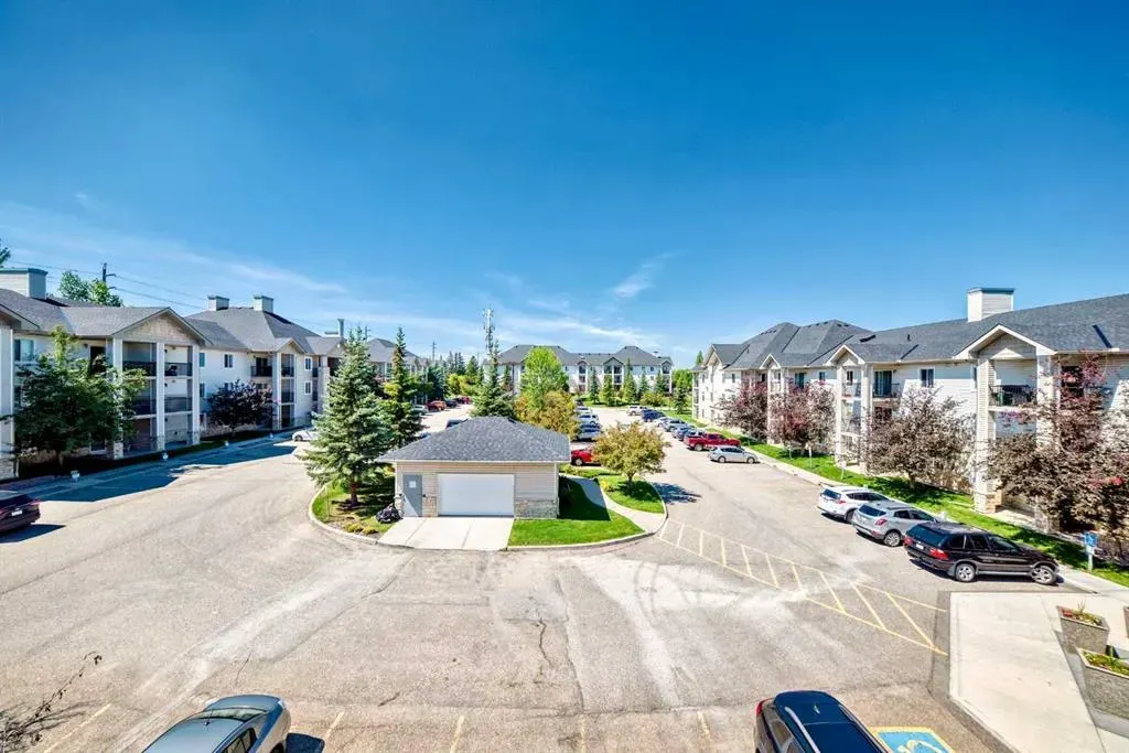 2371 Eversyde Avenue SW, #2322