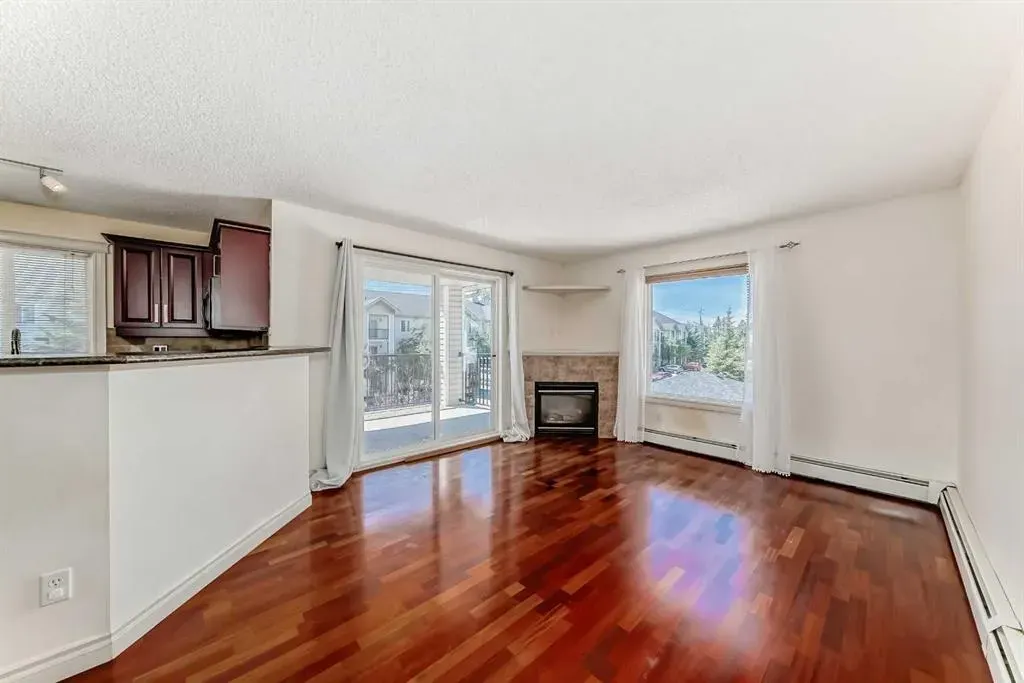 2371 Eversyde Avenue SW, #2322