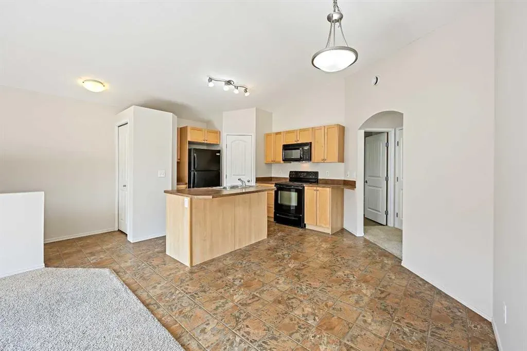 30 Panatella Landing NW, #204