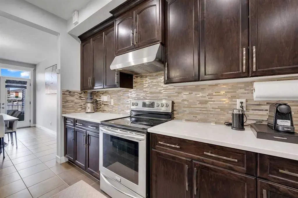 58 Redstone Mews NE