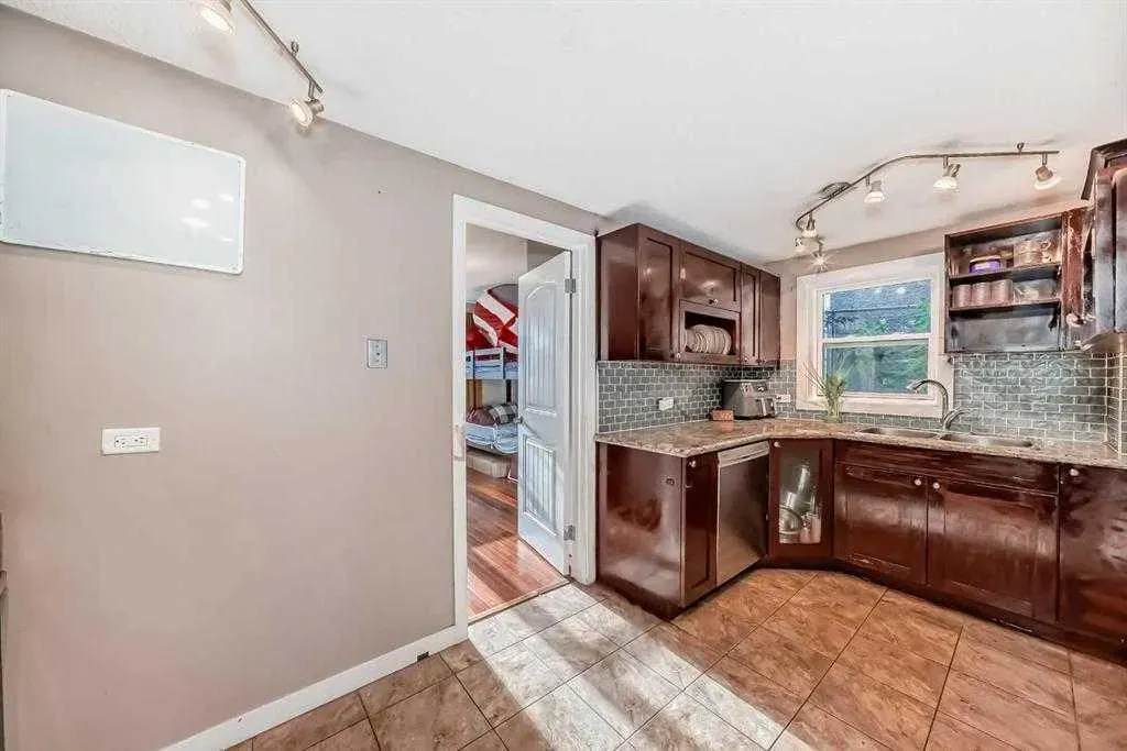 3511 15 Street SW, #1