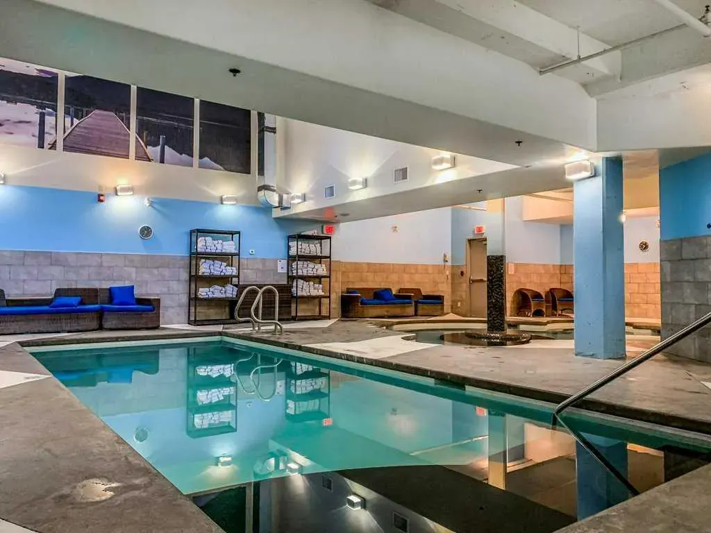173 Kananaskis Way, #413J