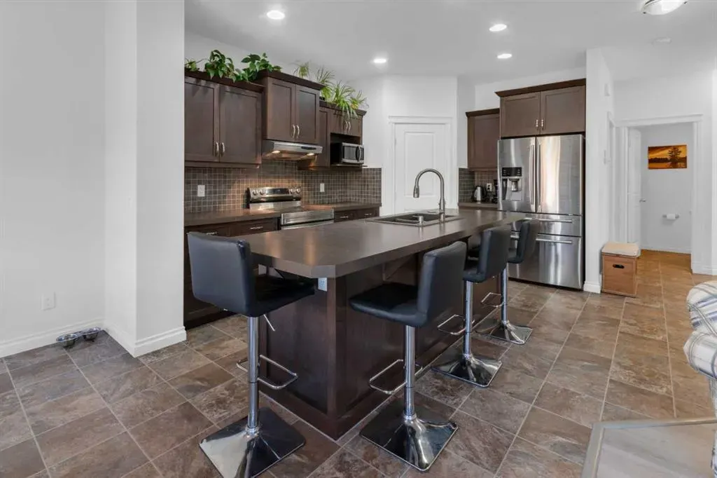 104 Heritage Hills