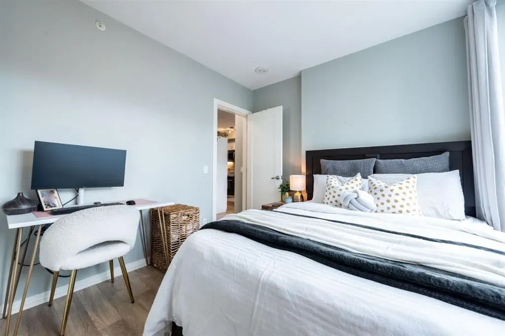 450 8 Avenue SE, #606