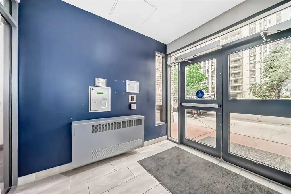 1111 6 Avenue SW, #209