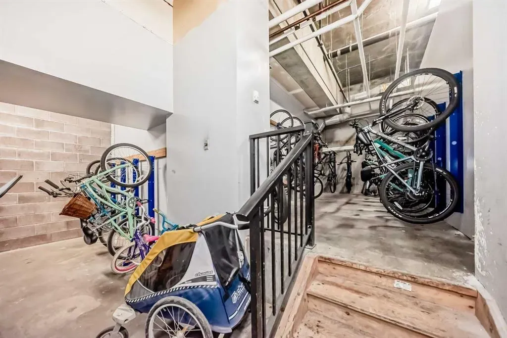 1111 6 Avenue SW, #209