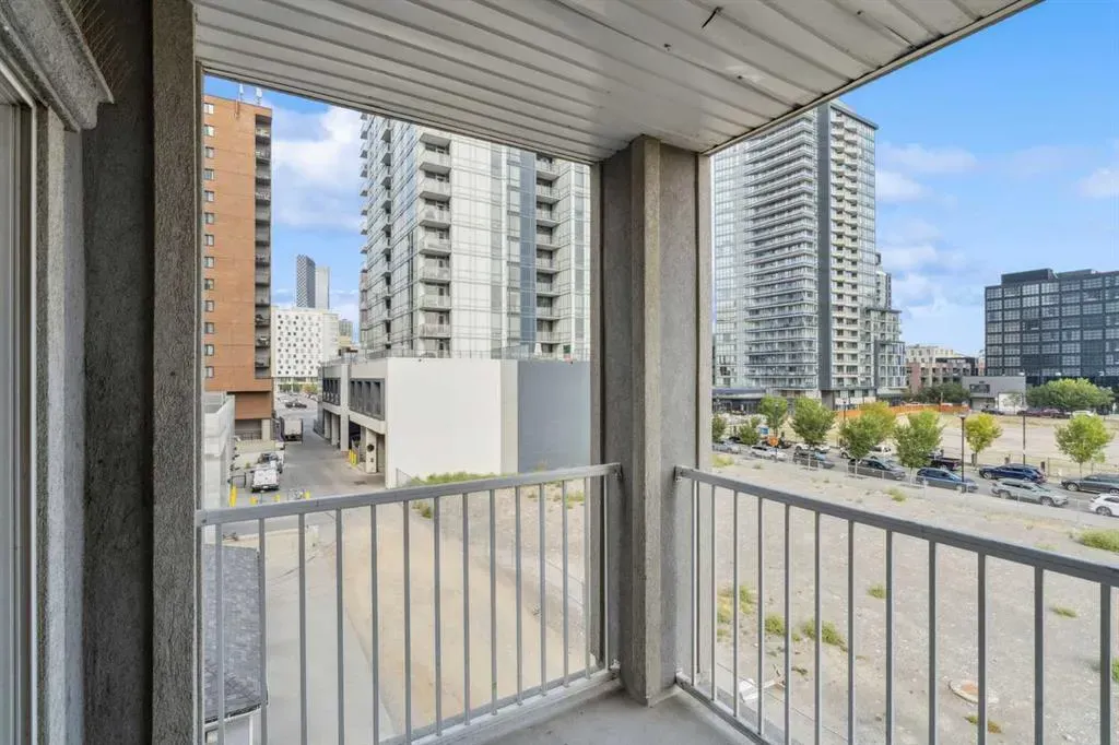 630 8 Avenue SE, #401
