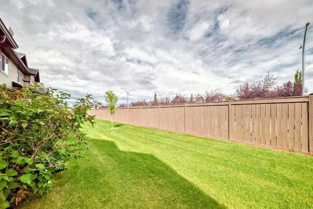 120 SPRINGMERE Grove