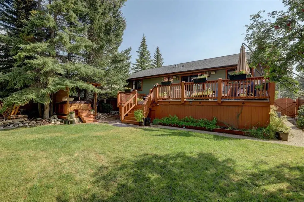 2 Larch Close
