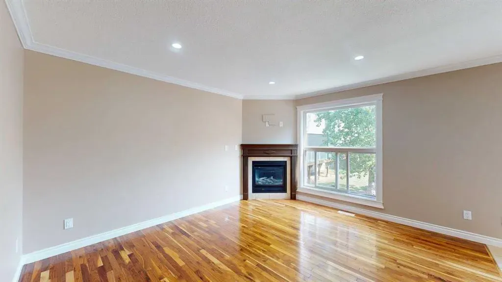 193 O'coffey Crescent, #35