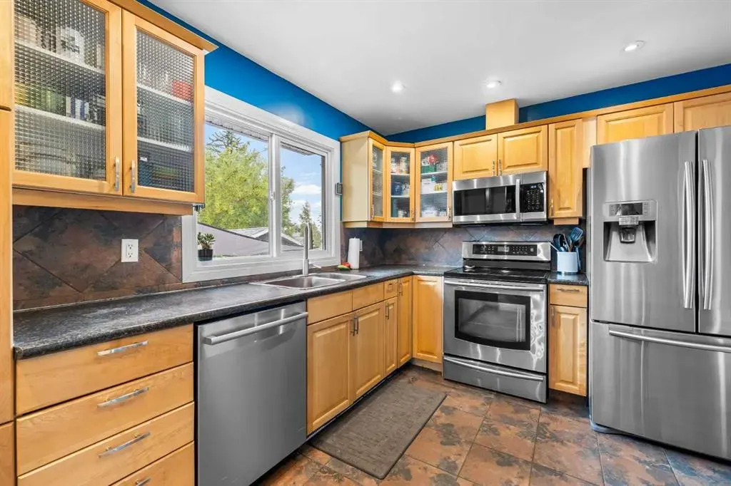 56 Harley Road SW