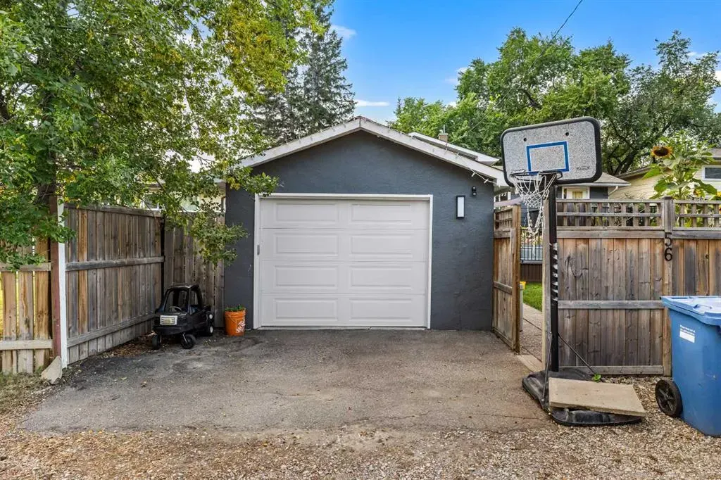 56 Harley Road SW