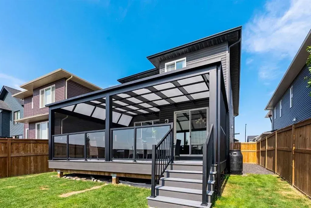 211 Willow Place
