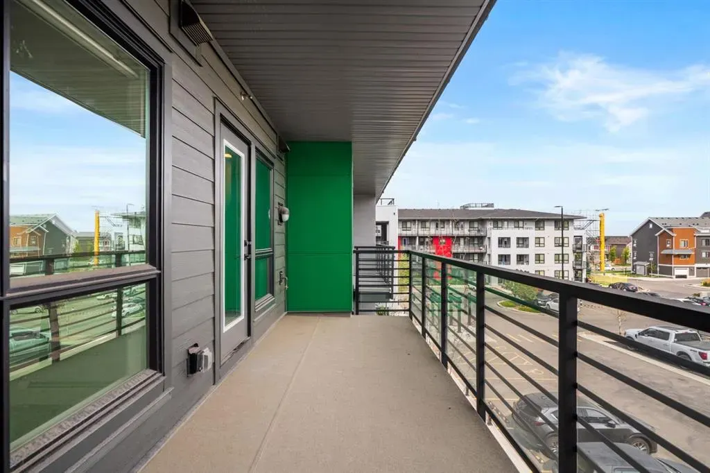 350 Livingston Common NE, #2311