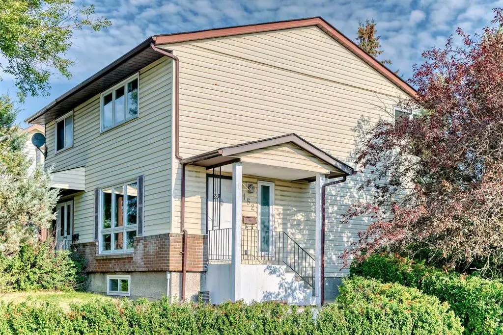 152 Edgedale Way NW