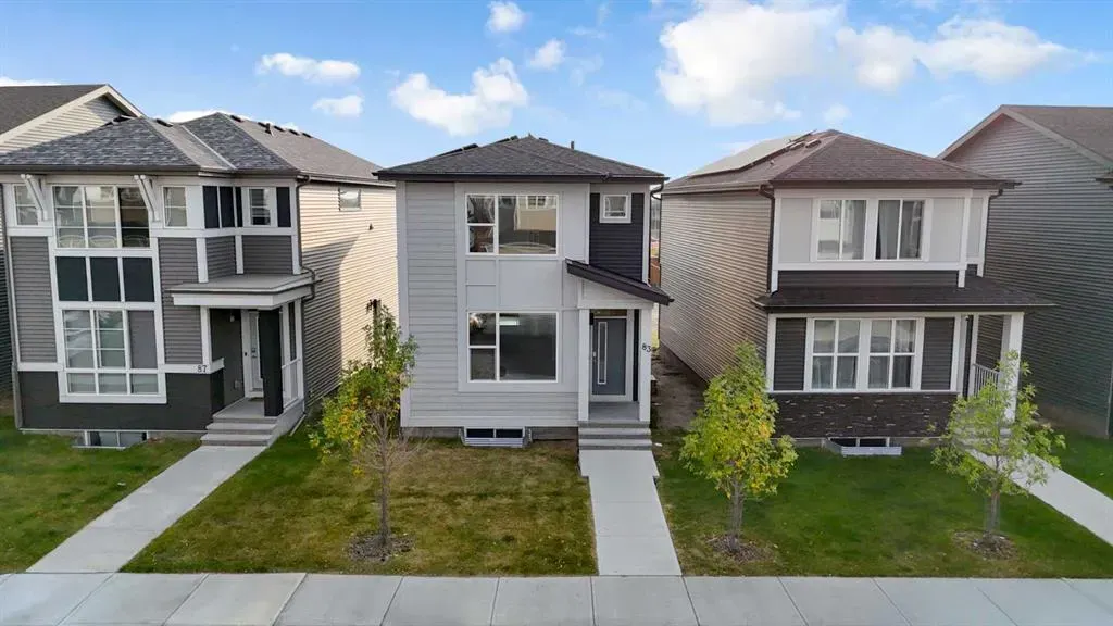 83 Corner Meadows Grove NE