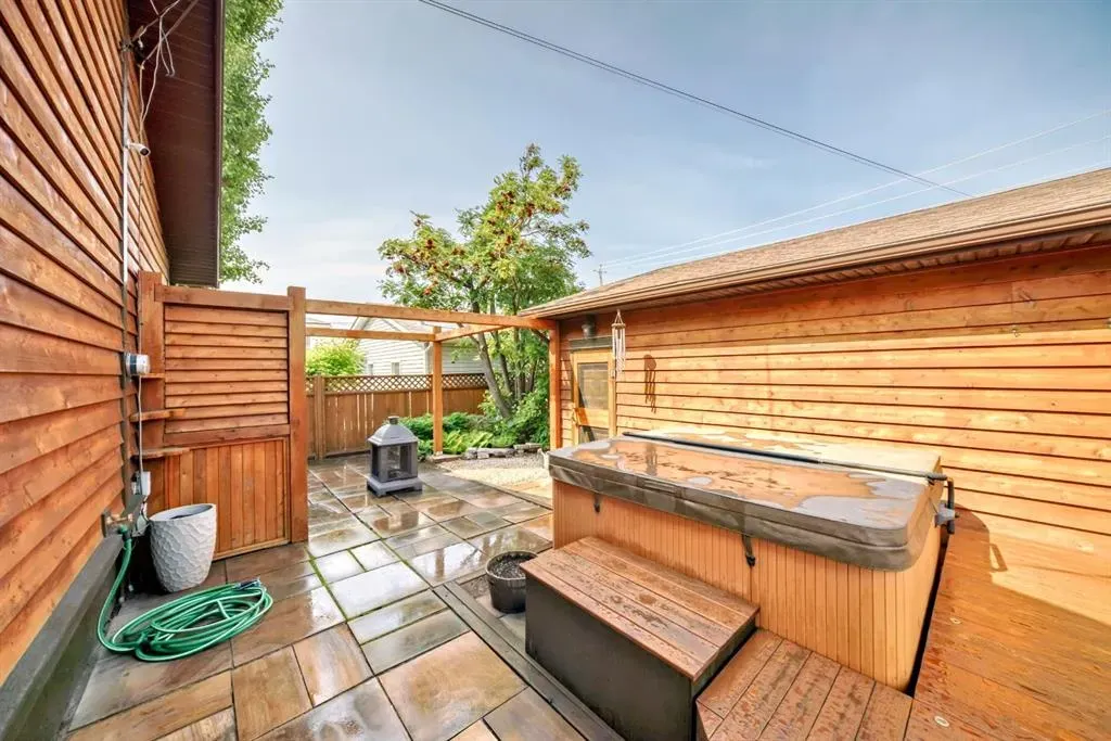 8 Penswood Place SE