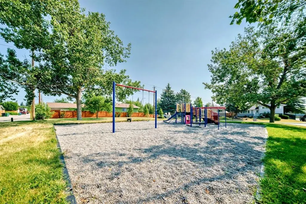 8 Penswood Place SE