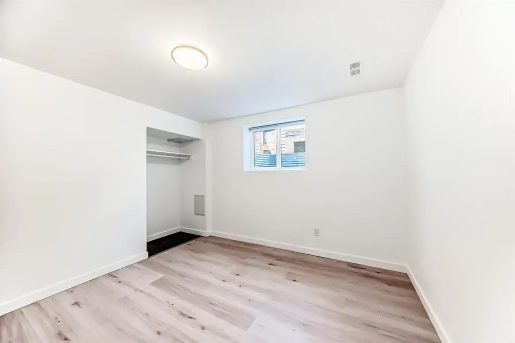 8 Penswood Place SE