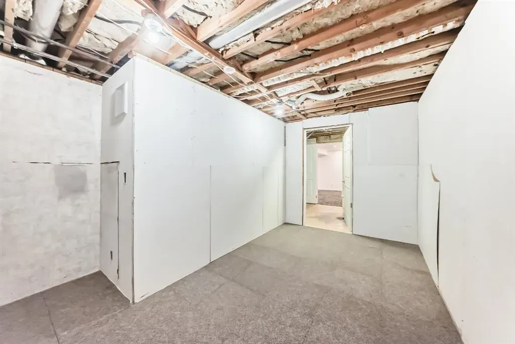 8 Penswood Place SE