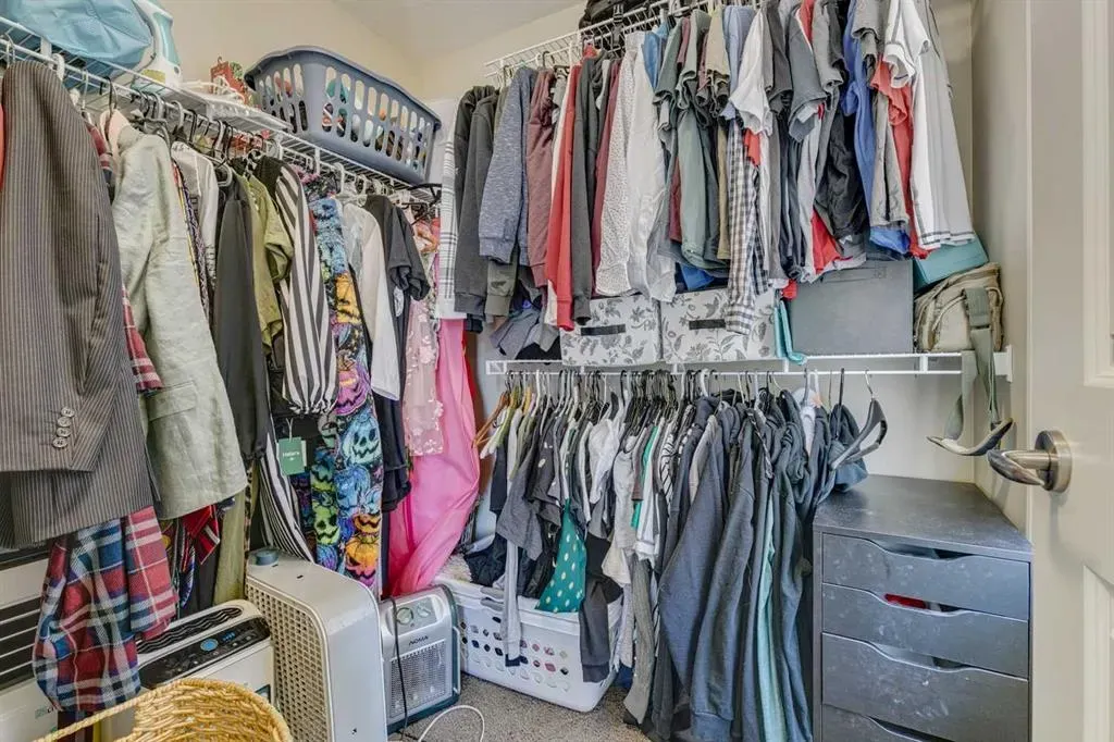1001 8 Street NW, #802