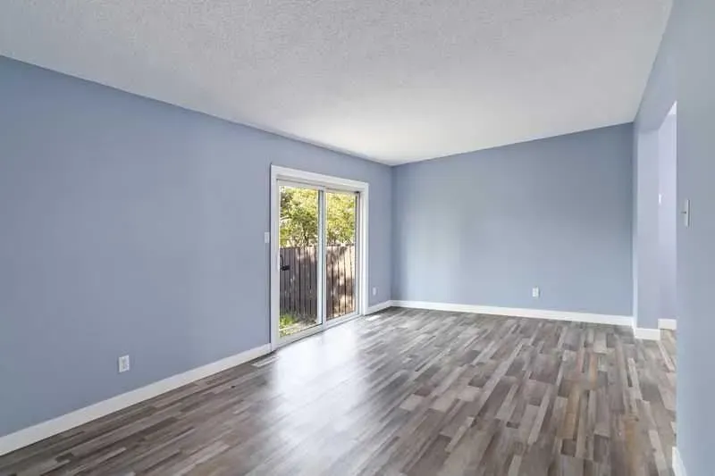 151C DICKINS Drive