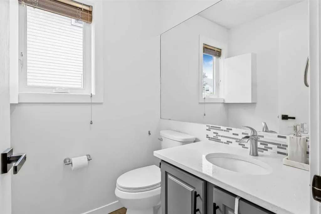 46 Sun Harbour Road SE