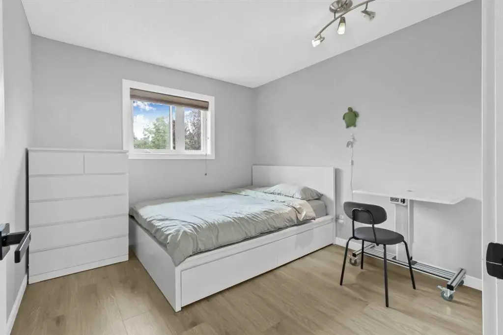 46 Sun Harbour Road SE