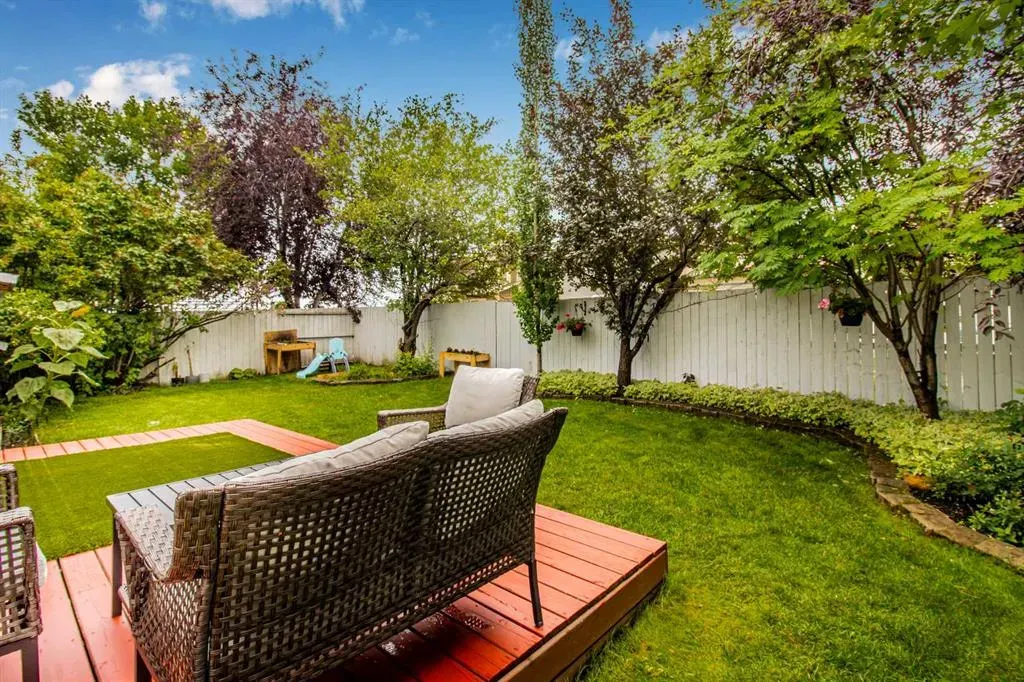 46 Sun Harbour Road SE