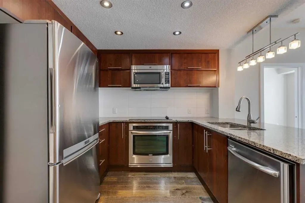 1110 3 Avenue NW, #707