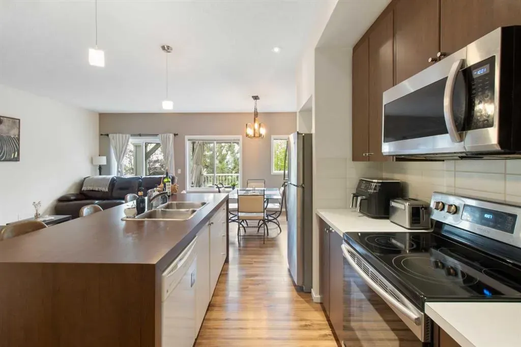 300 Evanscreek Court NW, #107