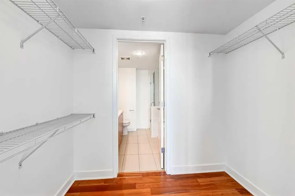 1118 12 Avenue SW, #2404