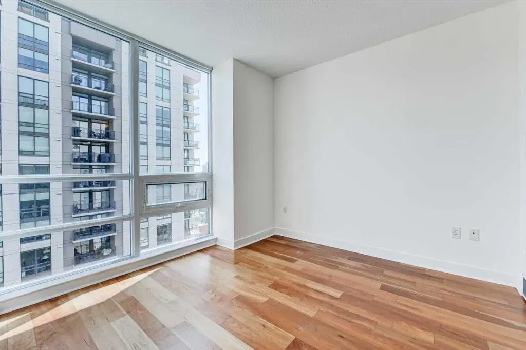 1118 12 Avenue SW, #2404