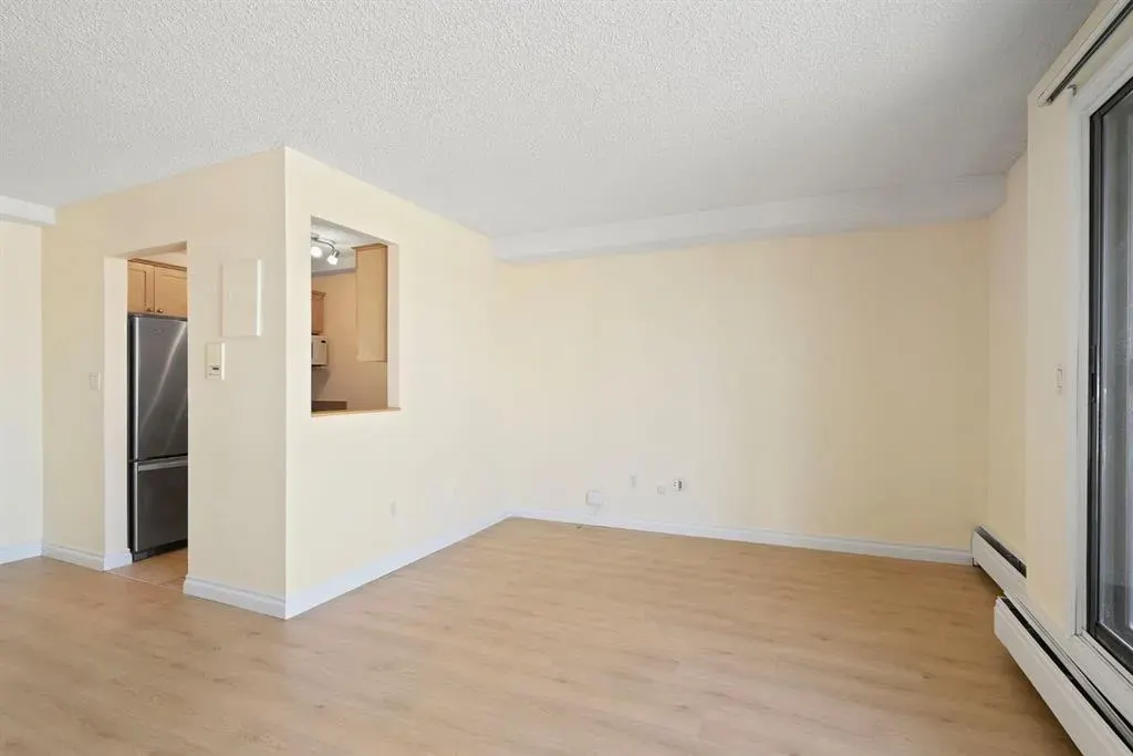 1334 12 Avenue SW, #806