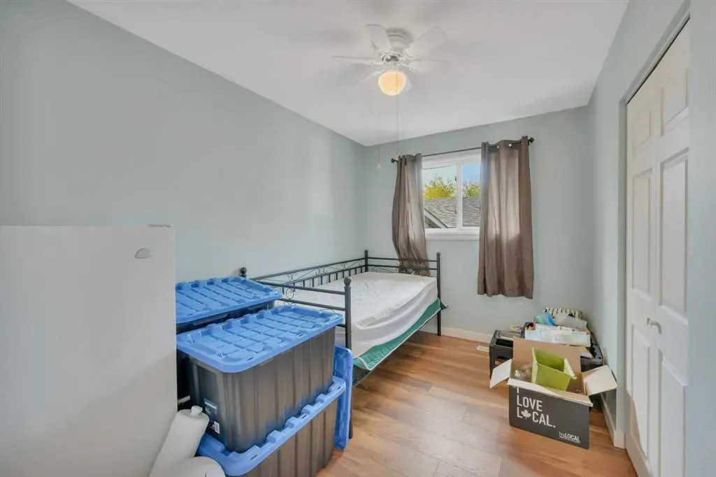 25 Odstone Green