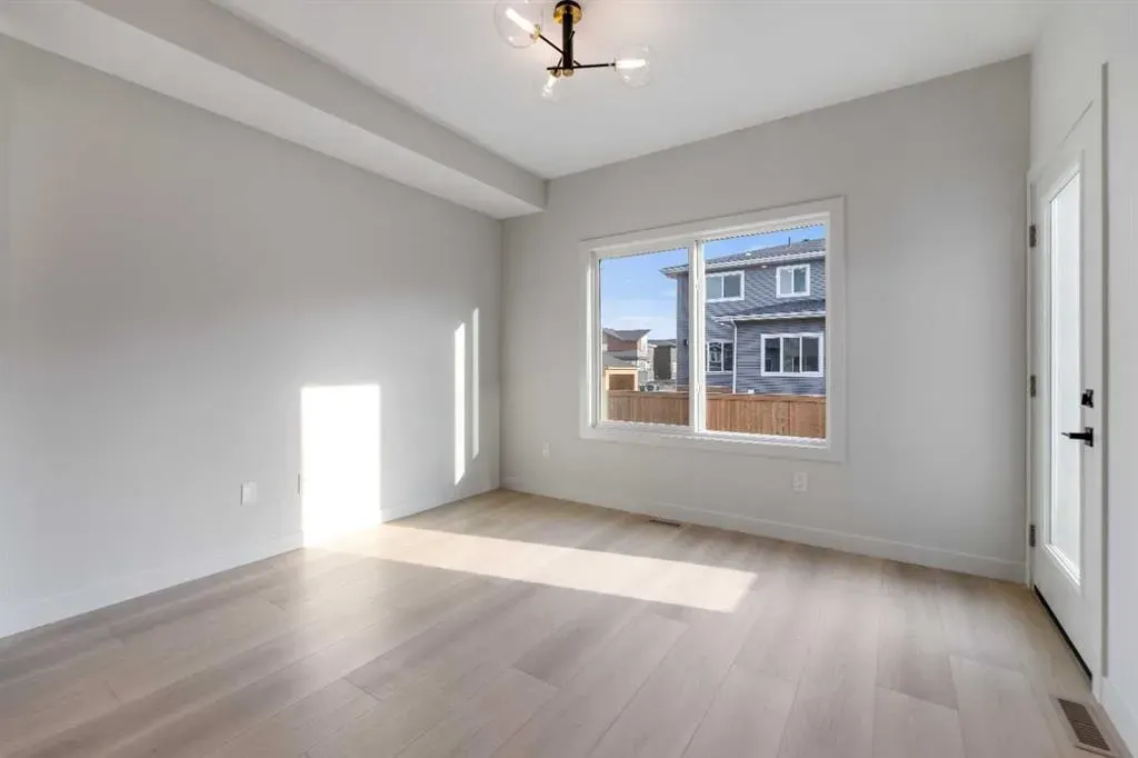 245 Waterford Heath
