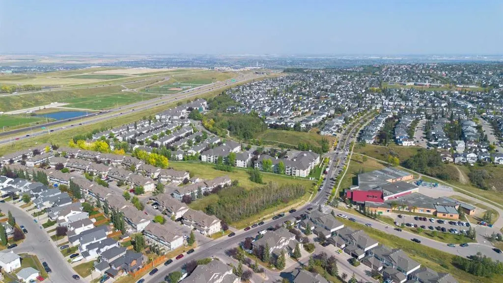 186 Citadel Acres Close NW