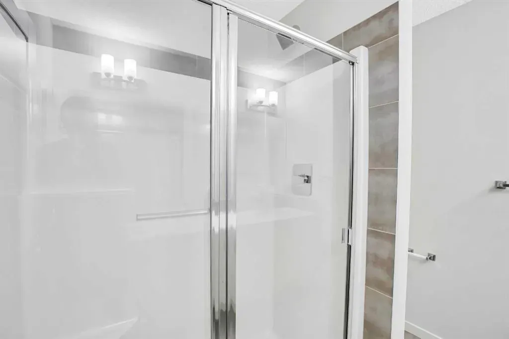 410 Nolanlake Villas NW
