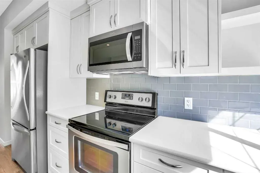 410 Nolanlake Villas NW