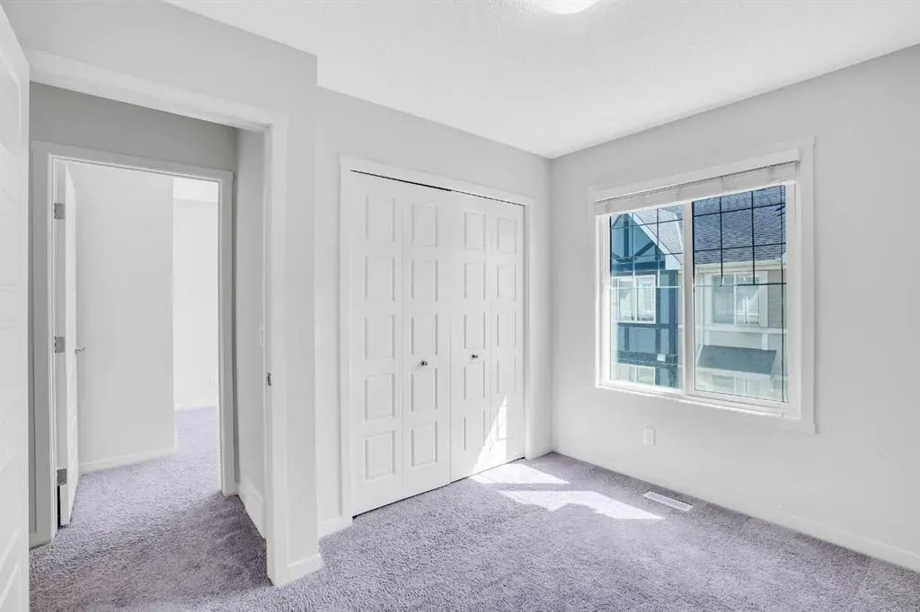 410 Nolanlake Villas NW
