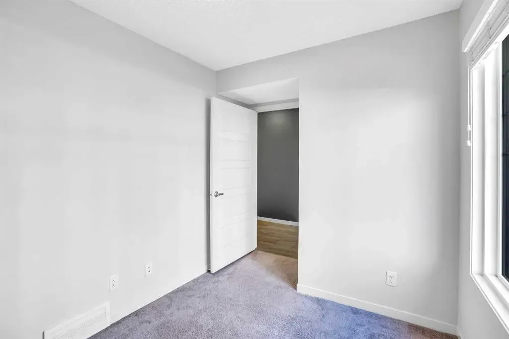 410 Nolanlake Villas NW