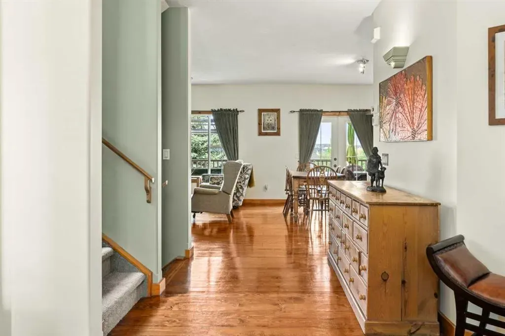 122 Hidden Creek Heights NW