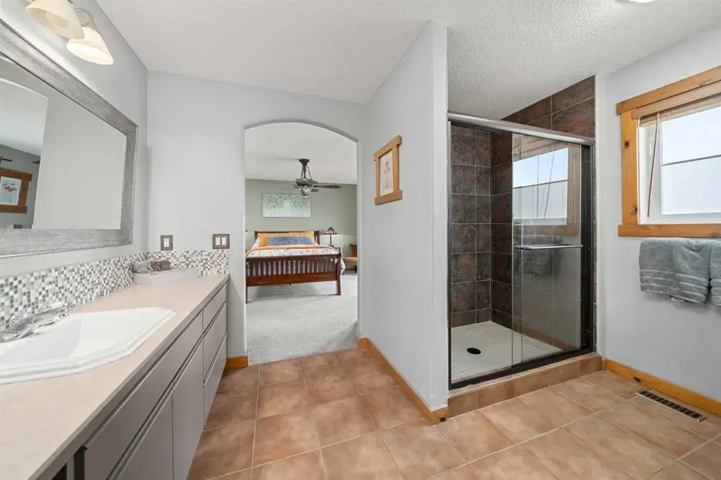 122 Hidden Creek Heights NW