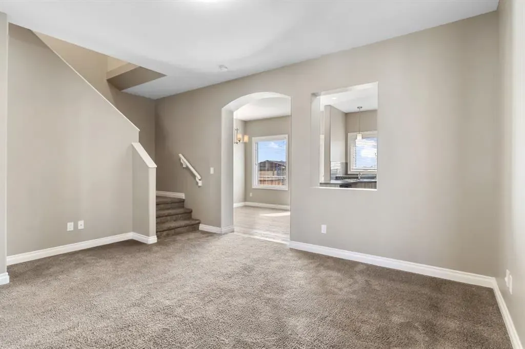 7 Crestview Boulevard